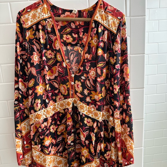 Spell and the Gypsy dress - Picture 2 of 5